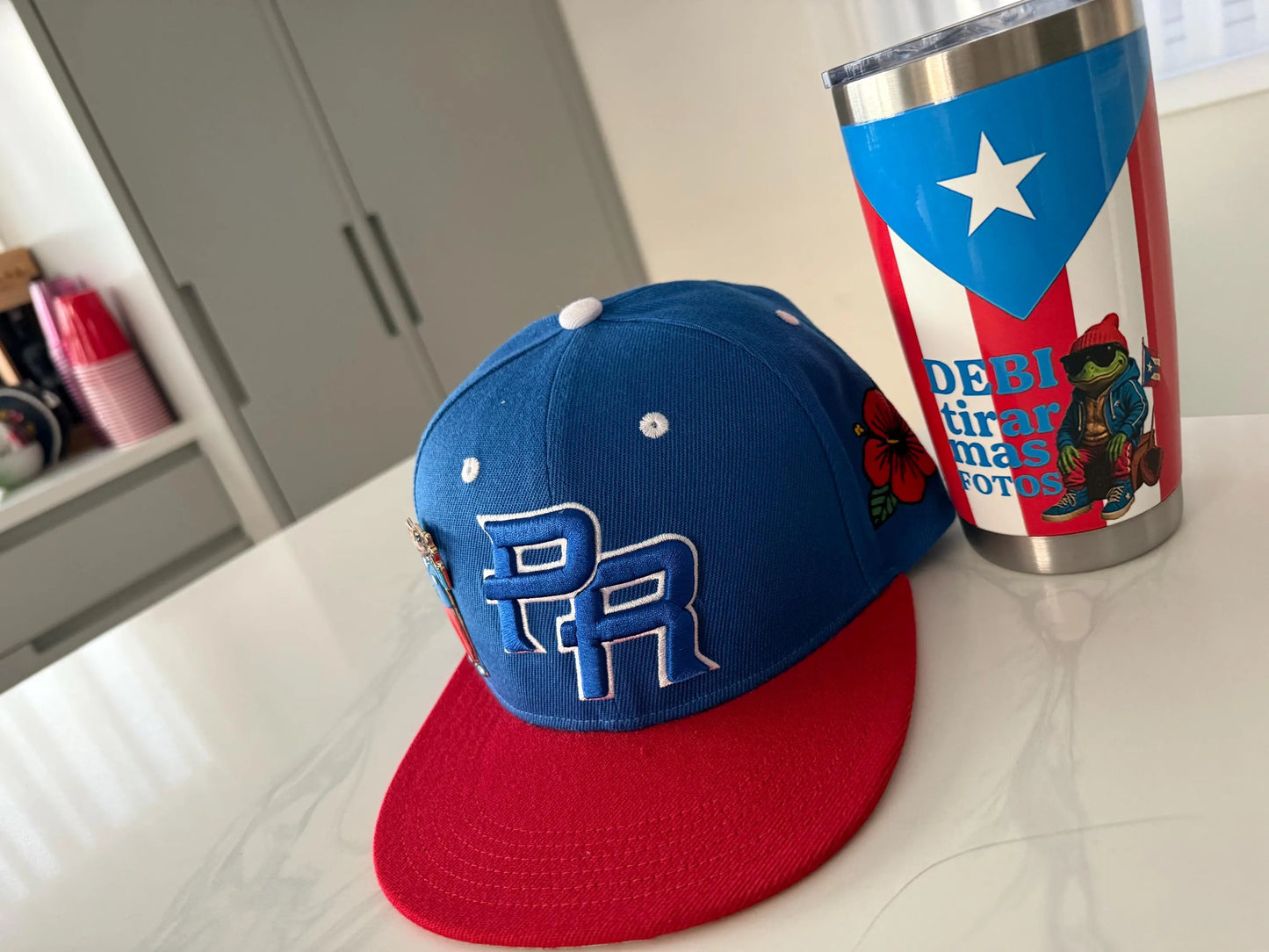 Pinned Edition PR Embroidered Snapback Hat: Sapo Concho Metal Pin - Blue & Red