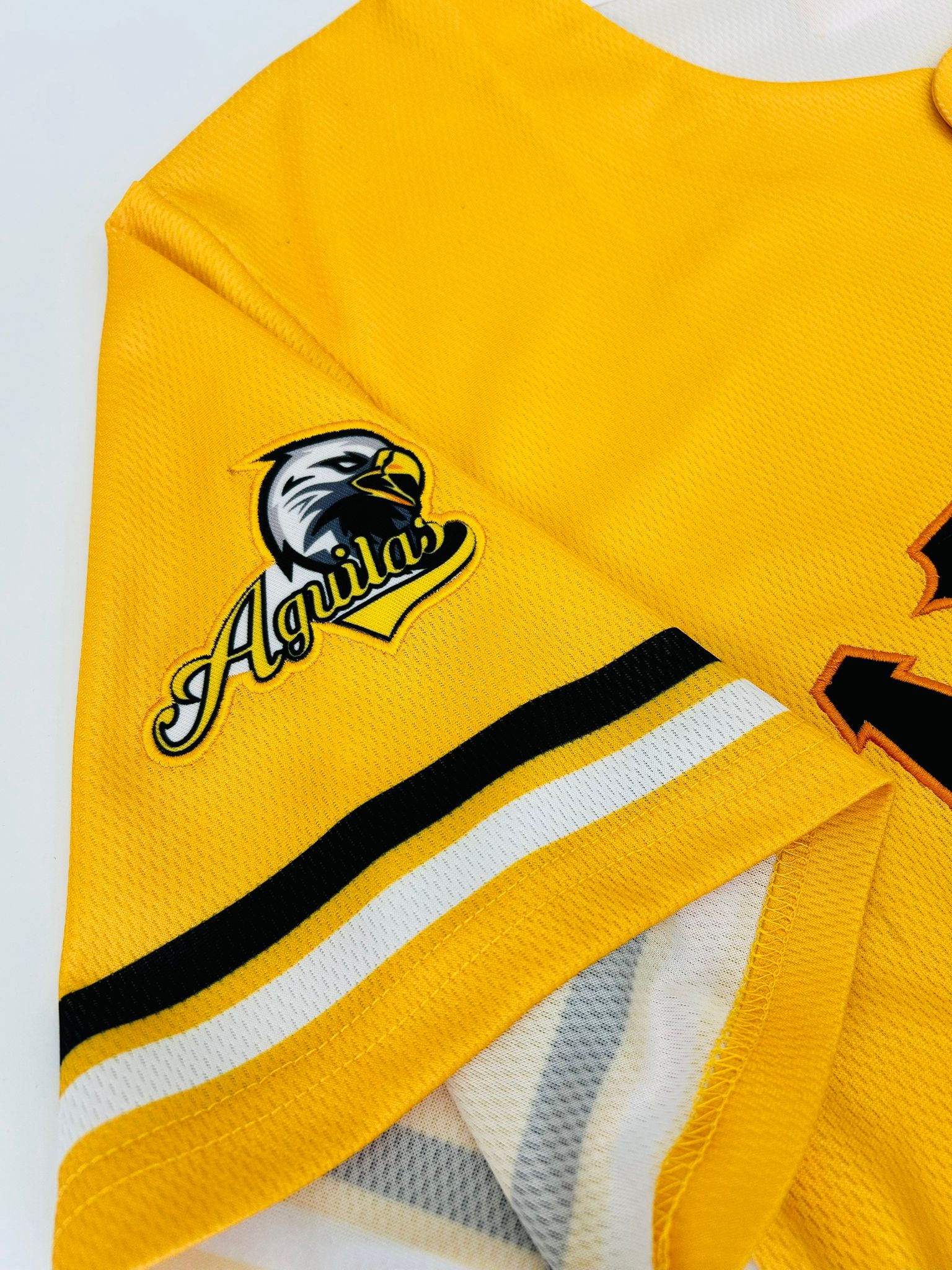 Aguilas Cibaeñas Yellow Jersey