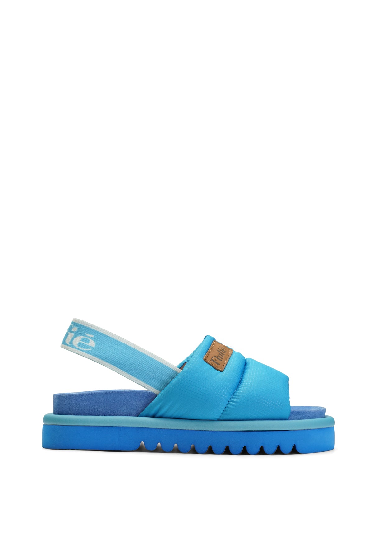 Slipper Iceberg Macaron