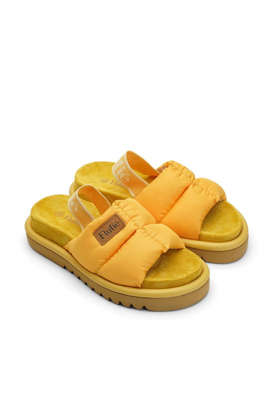 Slipper Sunset Macaron