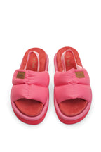 Slipper Rose Macaron