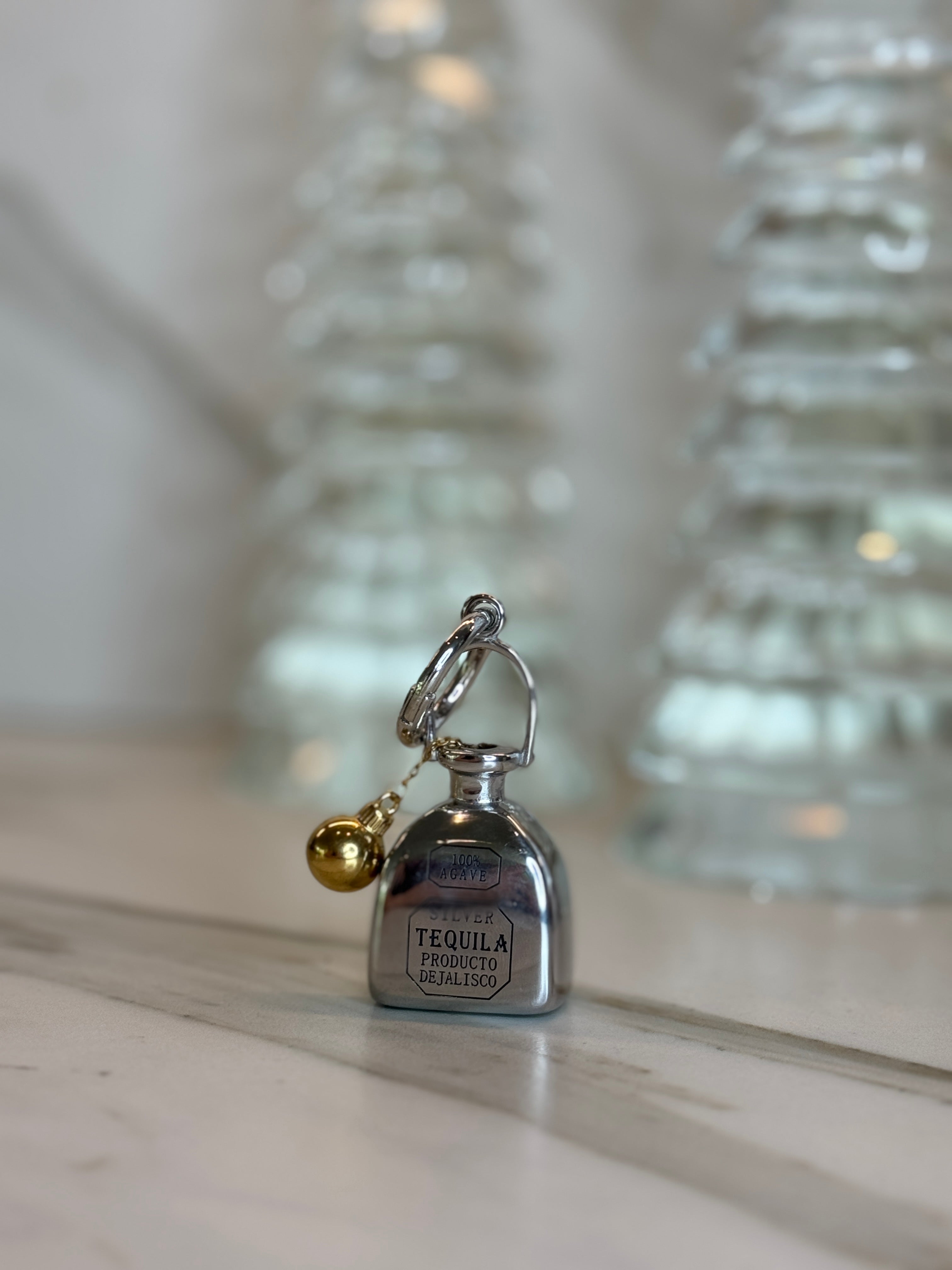 Mini Tequila Bottle Metal Alloy Charm – Silver Travel Accessory for Bags, Luggage & Carry-On