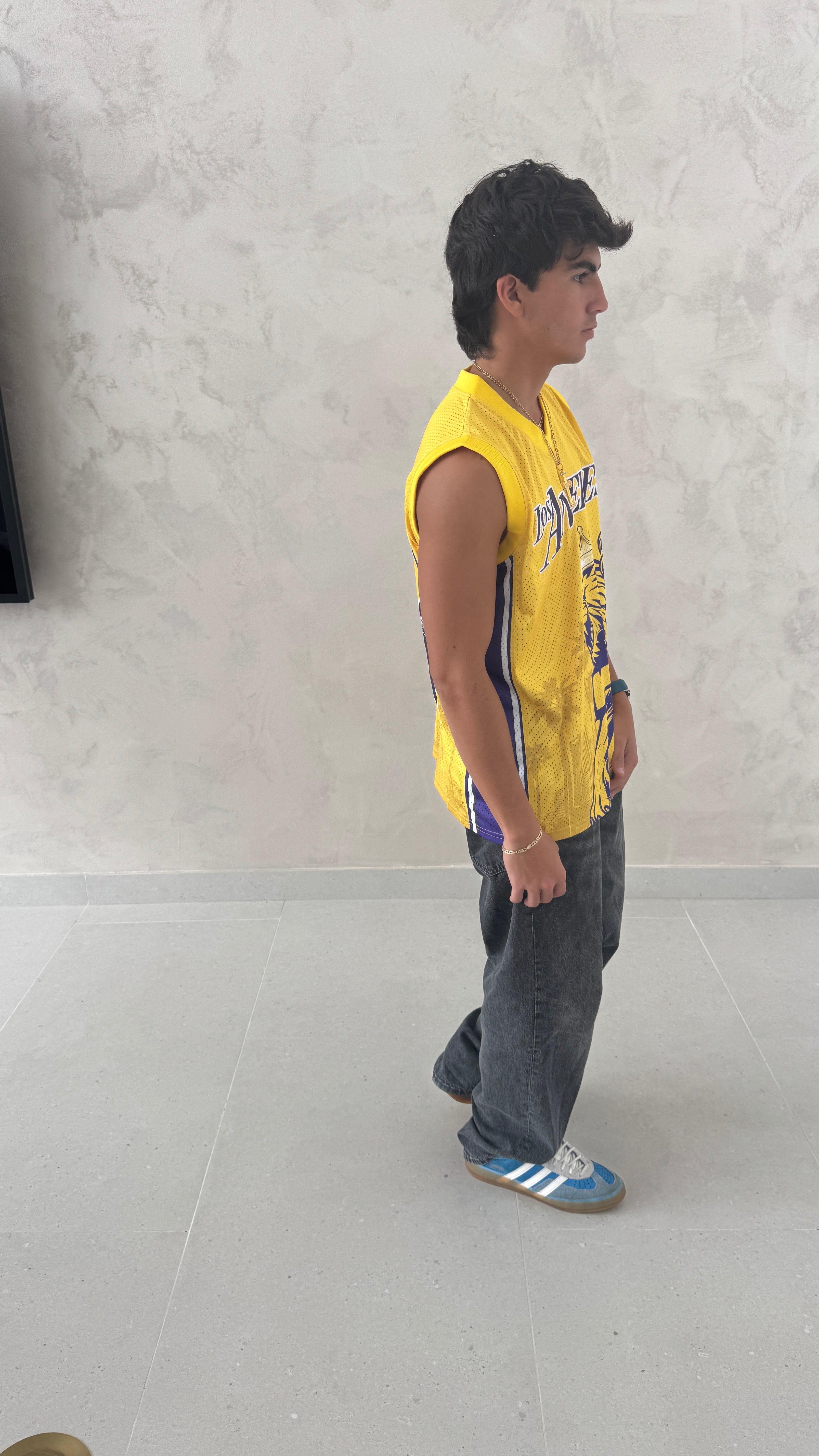 Los Angeles 23 Vintage Basketball Jersey – Oversized Streetwear Mesh Tank Secondary image