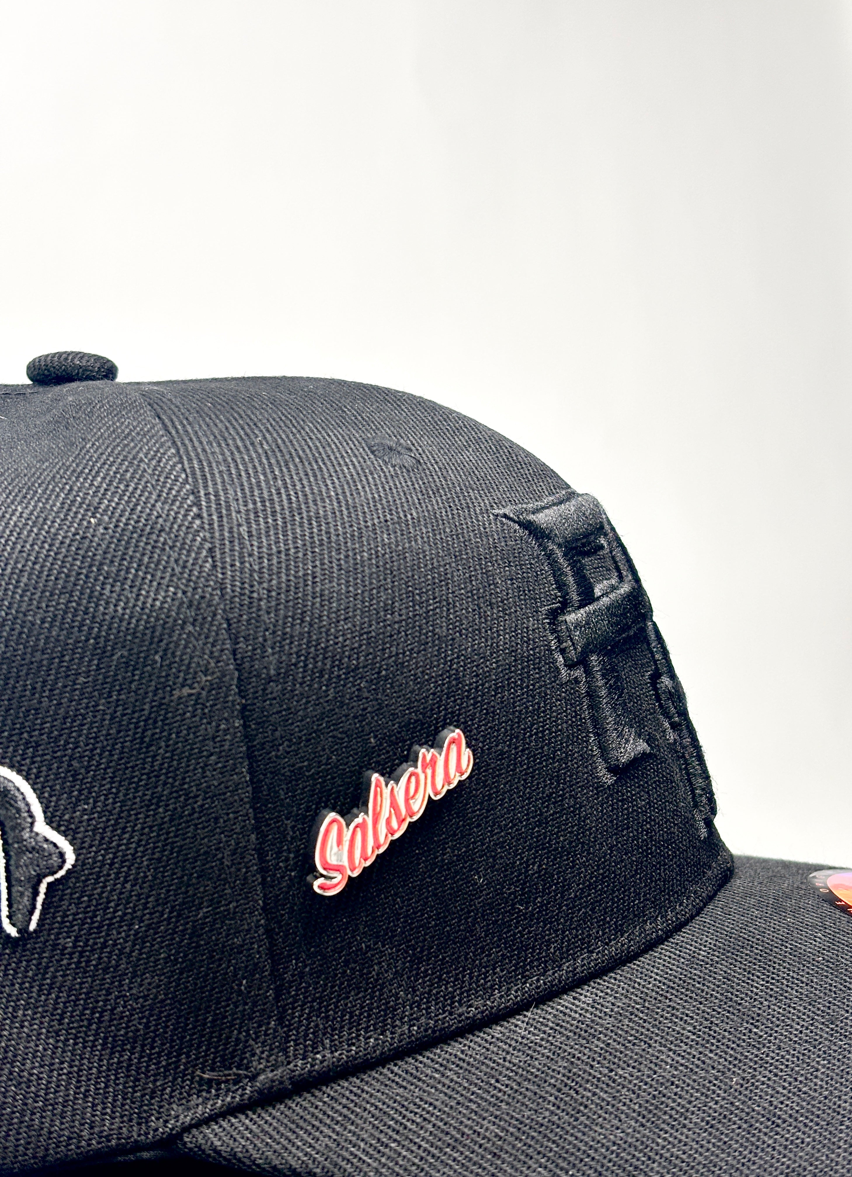 Salsera Enamel Pin – Double Pin Hat & Clothing Accessory