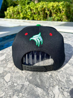 Back view of snapback closure

